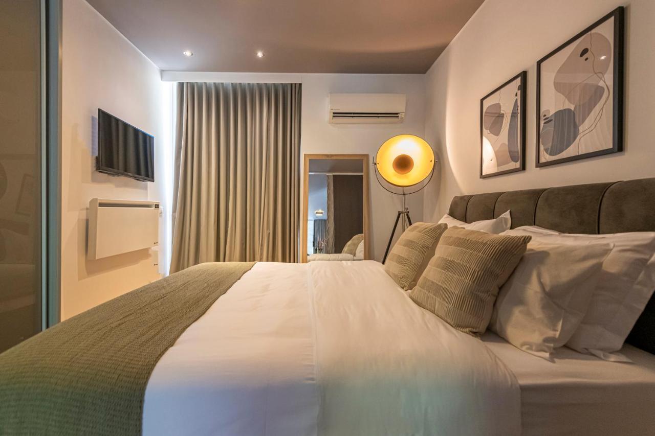 Ferienwohnung Phaedrus Living: Luxury Flat Vouliagmeni Athen Exterior foto